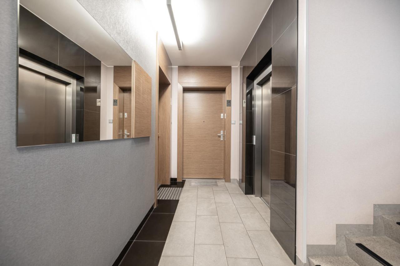 Aquarius - Hampton Apartments Сопот Екстериор снимка