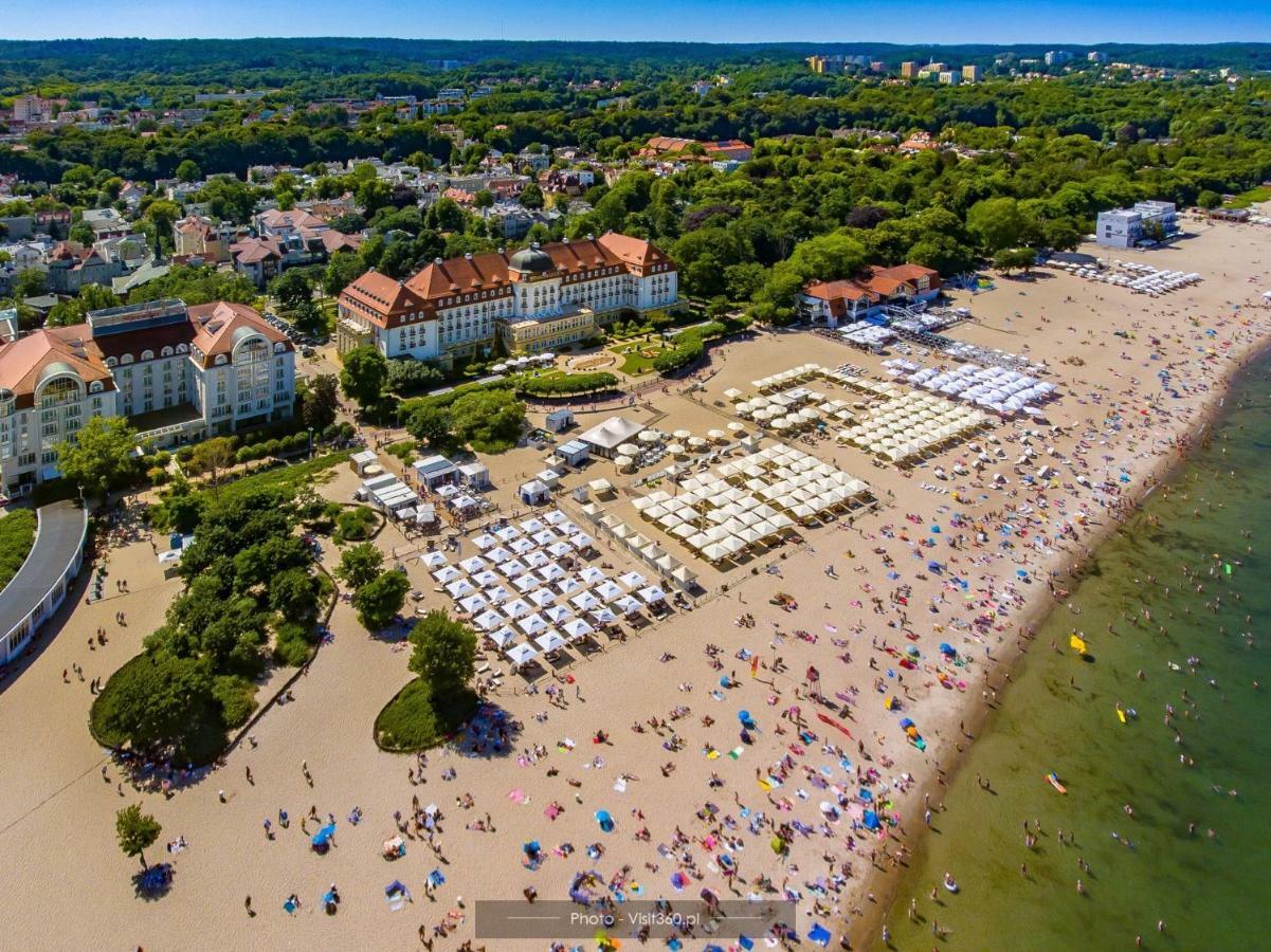 Aquarius - Hampton Apartments Сопот Екстериор снимка